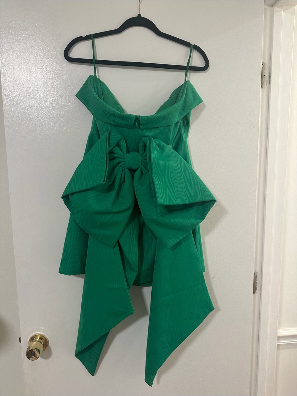 Rebecca Vallance Abigail Crepe Mini Dress in Emerald Green - Picture 4 of 6